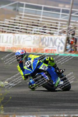 media/Jun-04-2022-WERA (Sat) [[b852bbbd55]]/Practice Races/5-750cc and up novices/